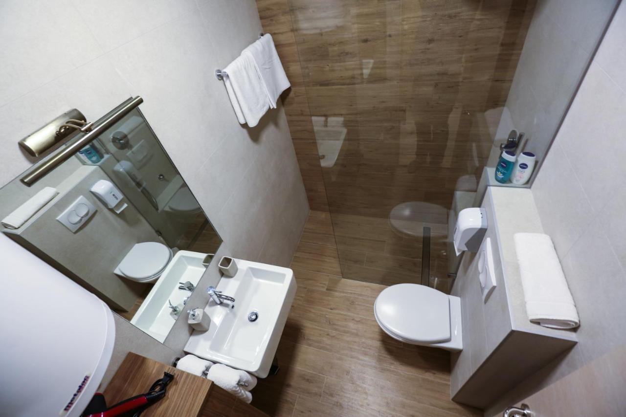 Apartment Promenada 30 Нови Сад Екстериор снимка